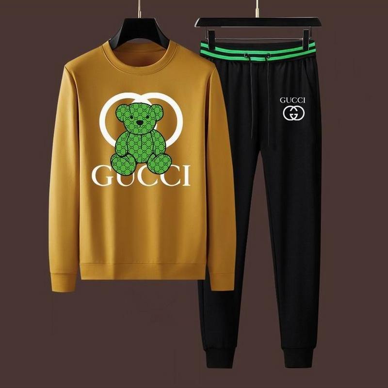 Gucci Men's Suits 381